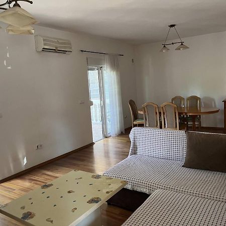 Apartman Any Bar Buitenkant foto