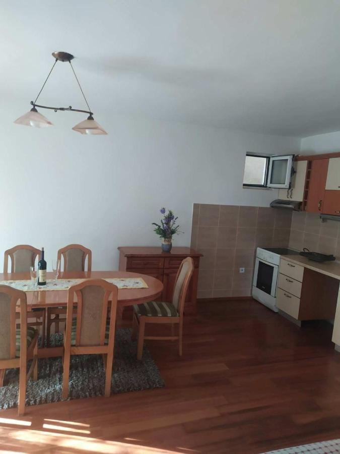 Apartman Any Bar Buitenkant foto
