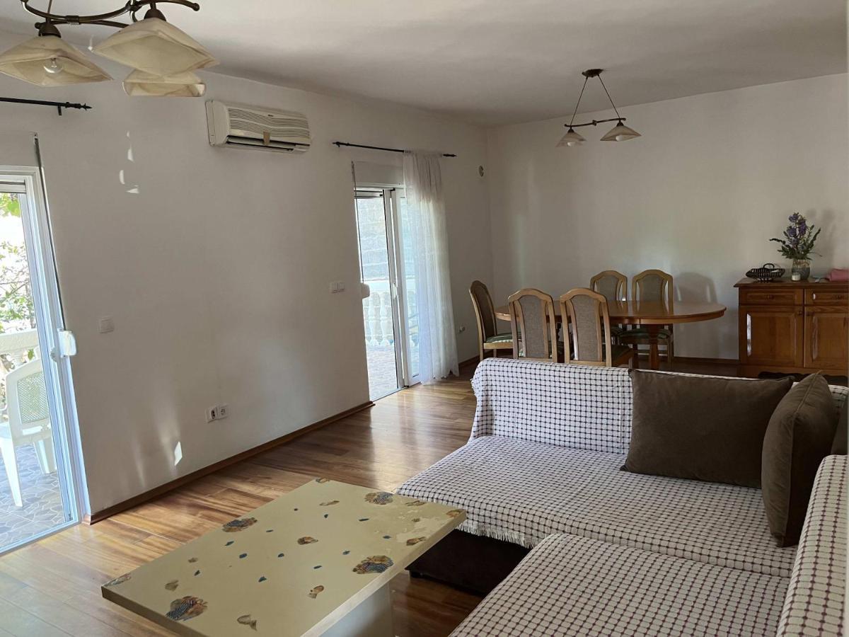 Apartman Any Bar Buitenkant foto