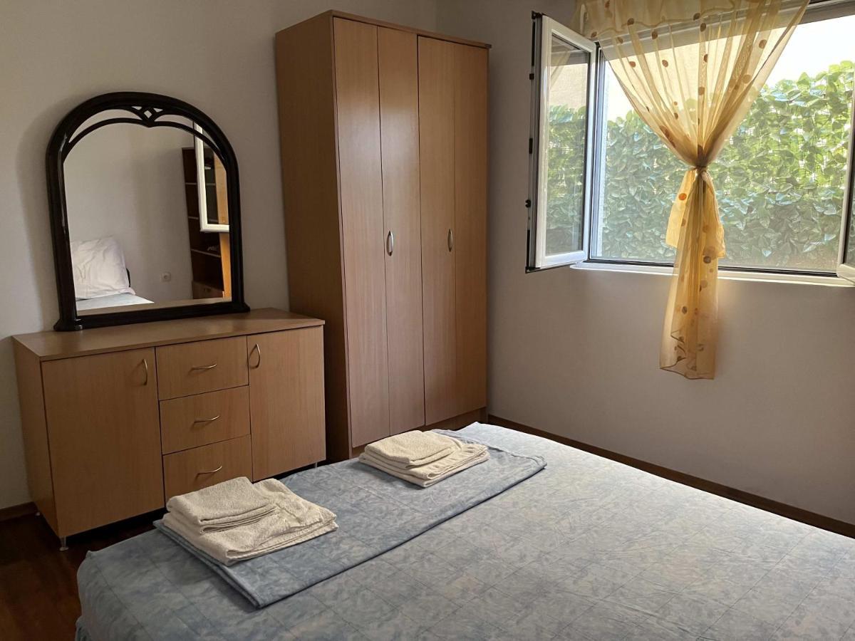 Apartman Any Bar Buitenkant foto