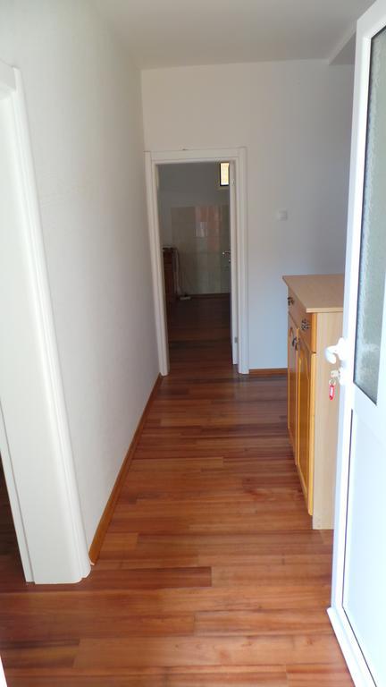 Apartman Any Bar Buitenkant foto